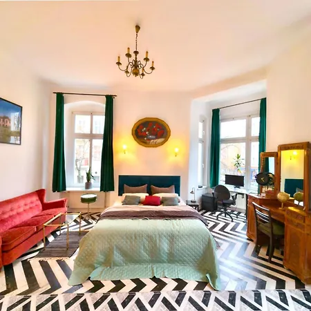 -neu- Vintage-flair In Kreuzberg *