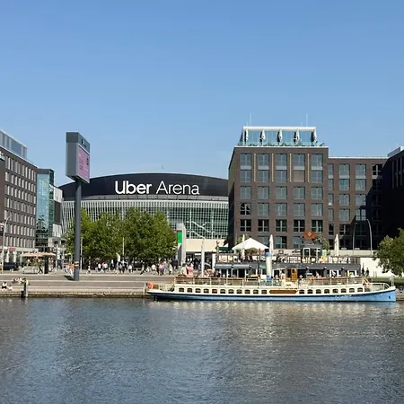 -neu- Vintage-flair In Kreuzberg