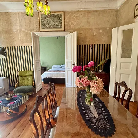 Apartment -neu- Vintage-flair In Kreuzberg *